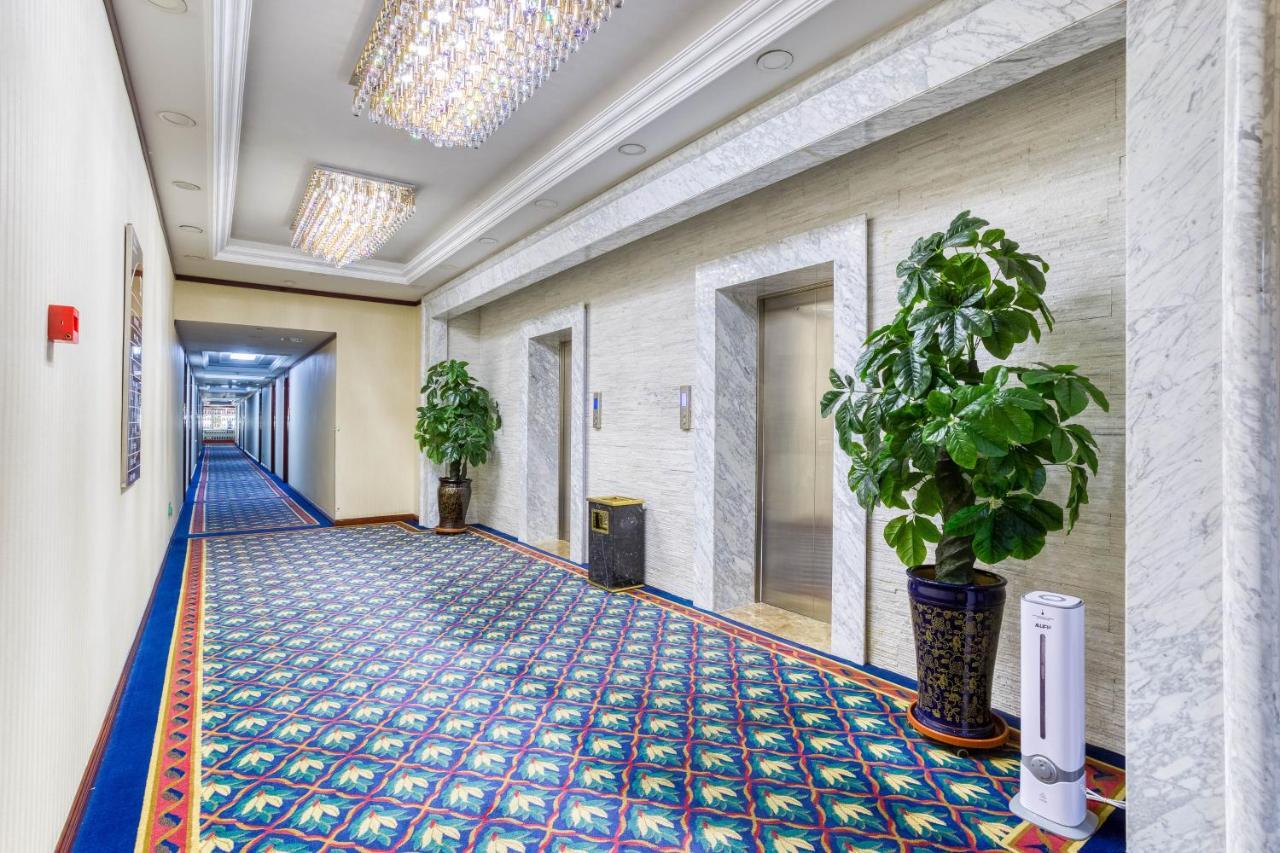 Changchun Warren Hotel Bagian luar foto
