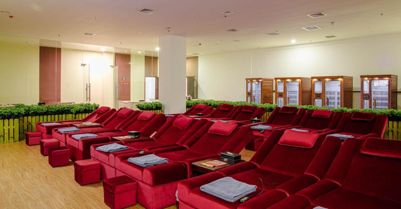 Changchun Warren Hotel Bagian luar foto