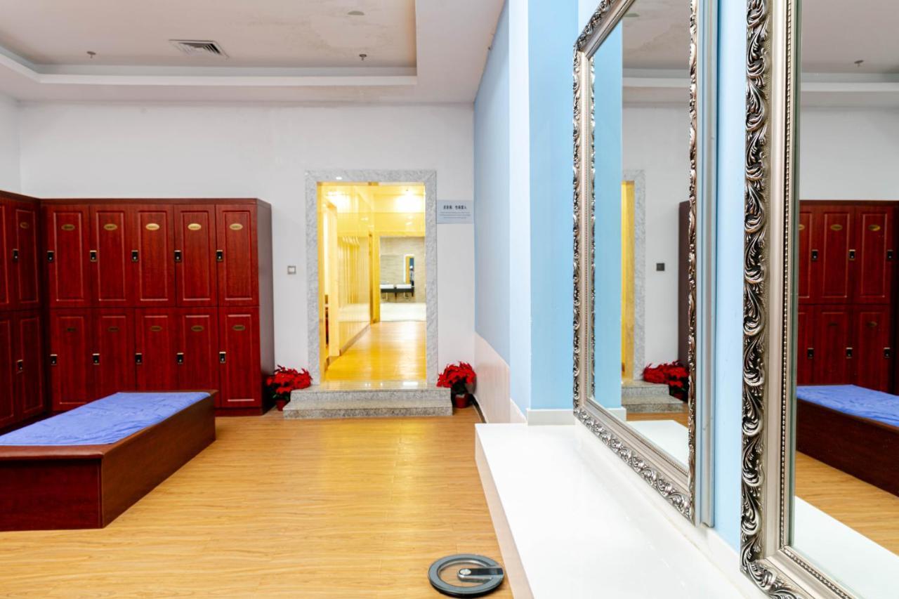 Changchun Warren Hotel Bagian luar foto