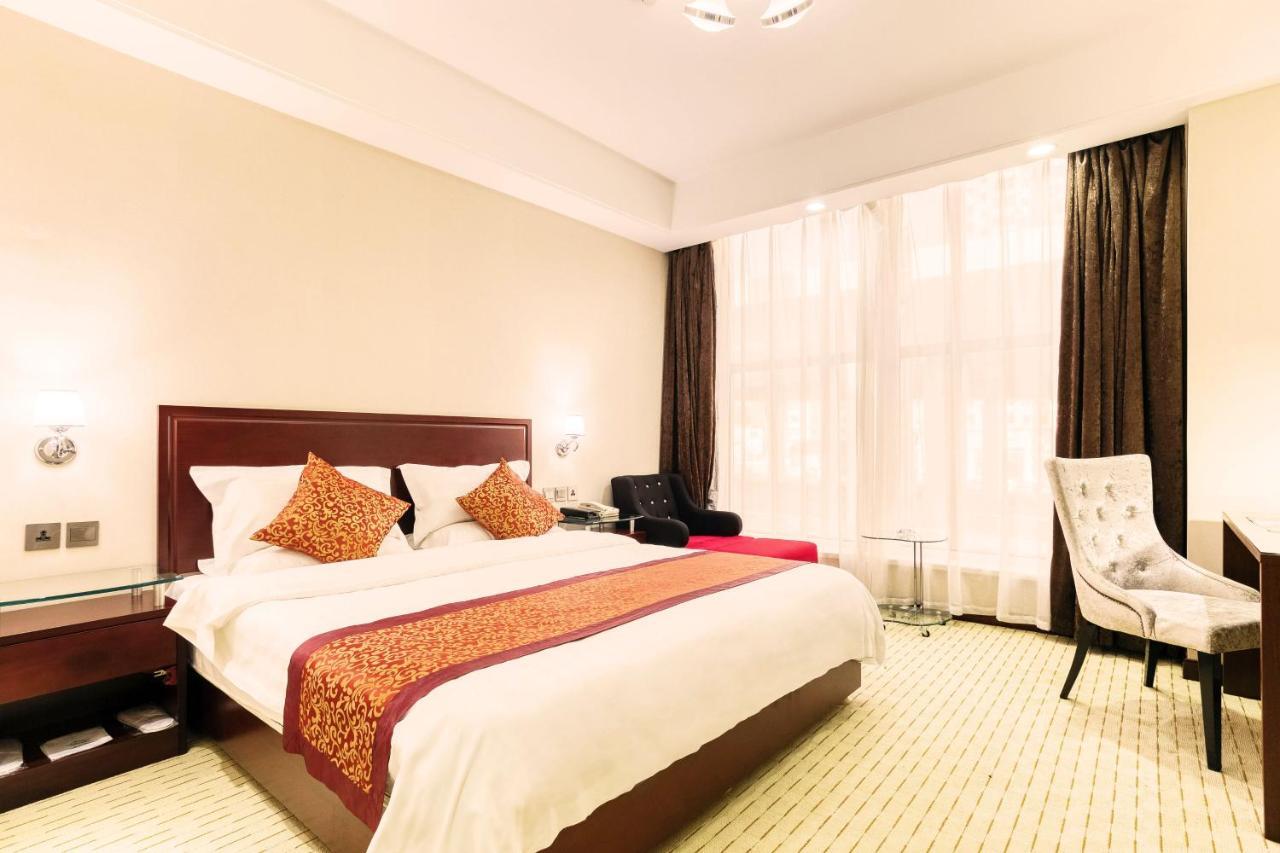 Changchun Warren Hotel Bagian luar foto